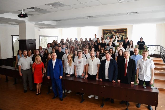 Освіта, орієнтована на практику